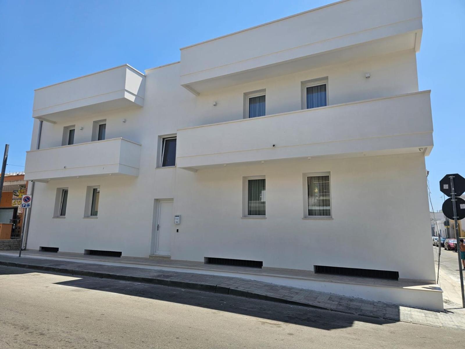 Ferrari Rooms & Apartments Porto Cesareo Ngoại thất bức ảnh
